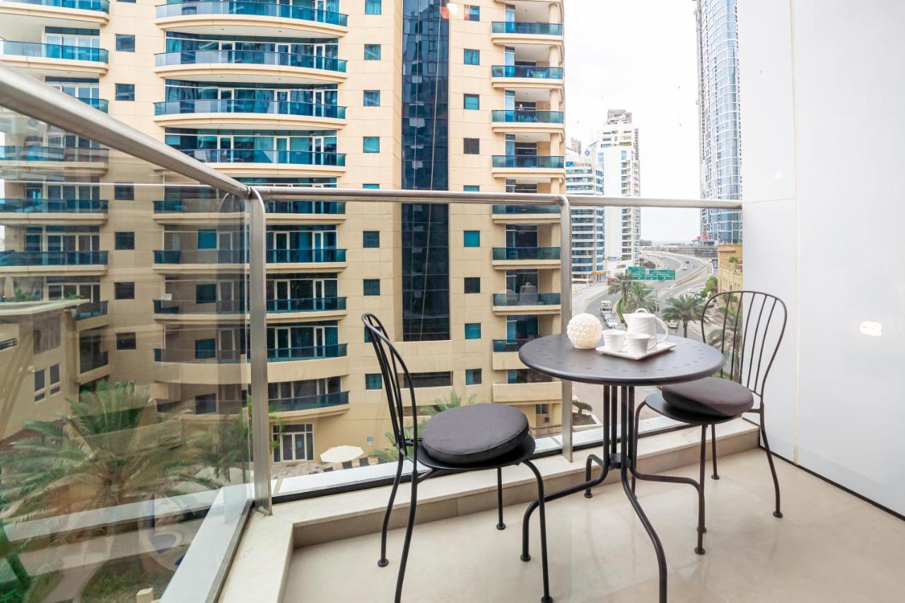Higuests - Sparkle Towers 2 Dubai Buitenkant foto