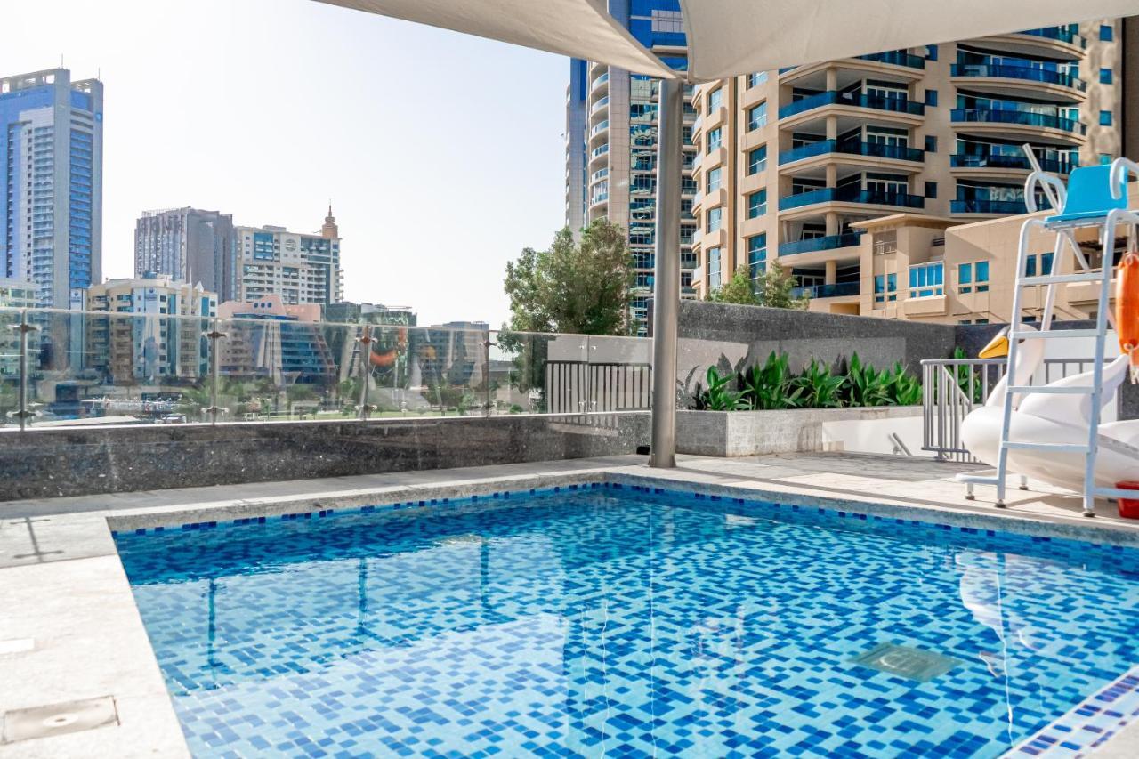 Higuests - Sparkle Towers 2 Dubai Buitenkant foto
